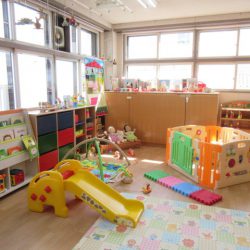 中央認定こども園子育てサロン